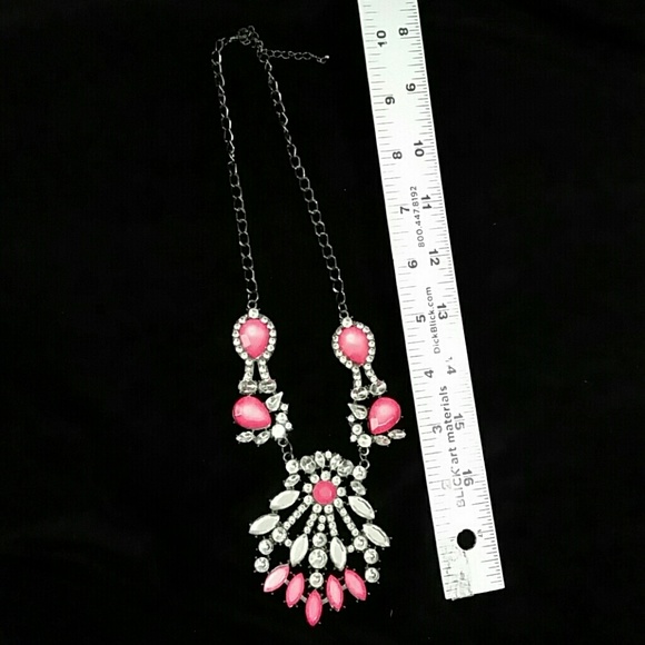 5/$20 - Pink Rhinestone Statement Necklace - Picture 5 of 5